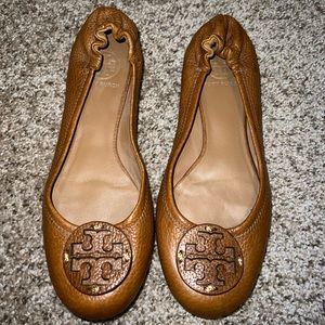 AUTHENTIC Women’s Tory Burch Flats